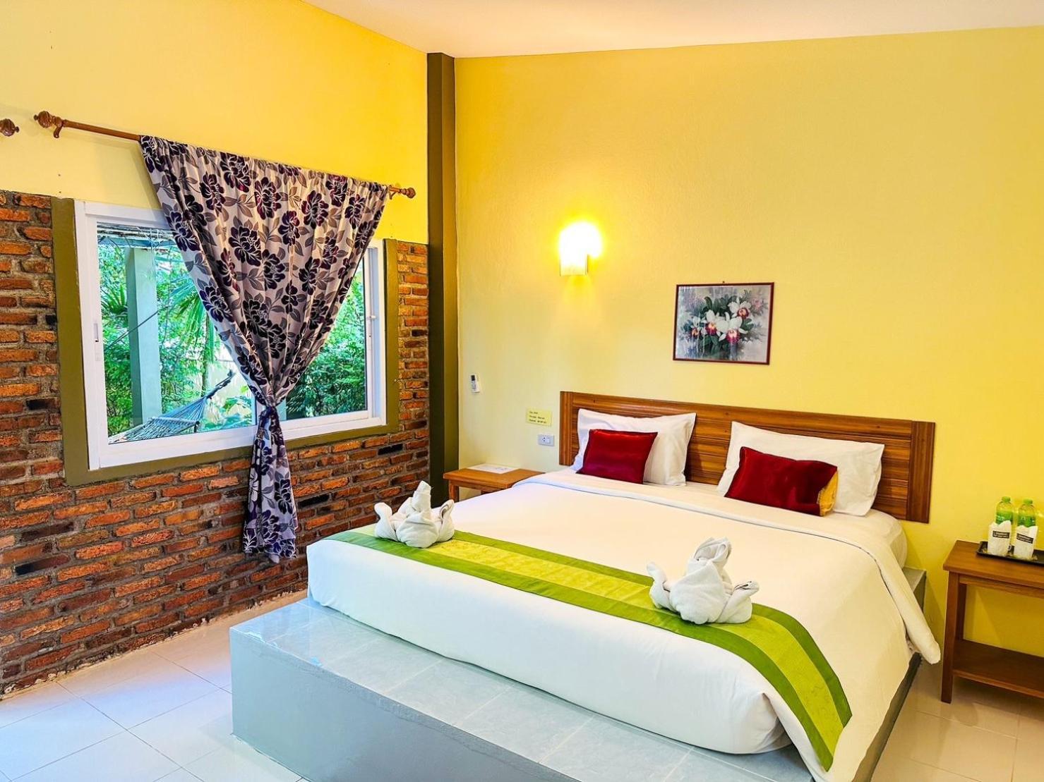 Lanta Baan Nok Resort Ko Lanta Exterior foto